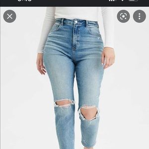 American Eagle Curvy Mom Jean